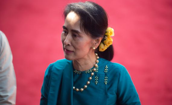 מנהיגת מיאנמר נידונה ל-4 שנות מאסר