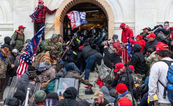 לראשונה: השימועים הפריצה לקפיטול ישודרו בפריים טיים