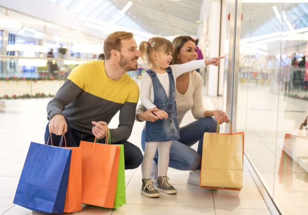 למה אסור לקנות לילדים שלנו כל מה שהם רוצים?