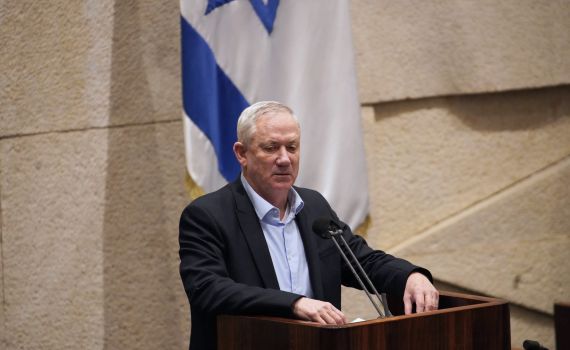 גנץ לא מחכה: הממשלה תאשר מחדש את חוק הגיוס