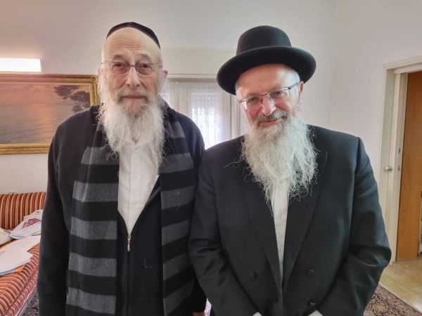 הרב אליהו על פגישת הפיוס: הרב טאו לא קיבל מידע נכון