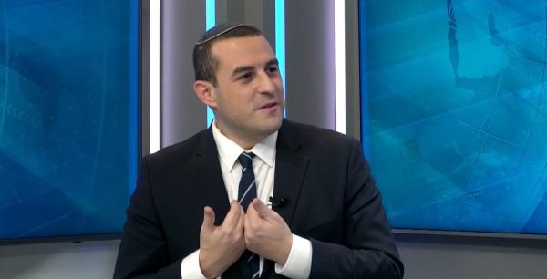 חכ"ל כלפון לועג לקואליציה: "הכל היה פייק?"