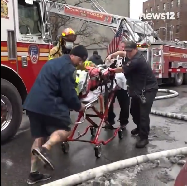 שריפה בניו יורק: לפחות 19 הרוגים, בהם ילדים, נספו