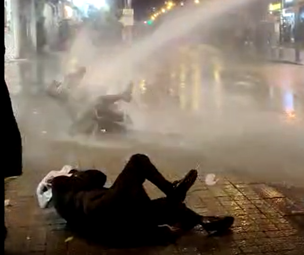 צפו בתיעוד: מכת"זית פוגעת בכינון ישיר במפגין