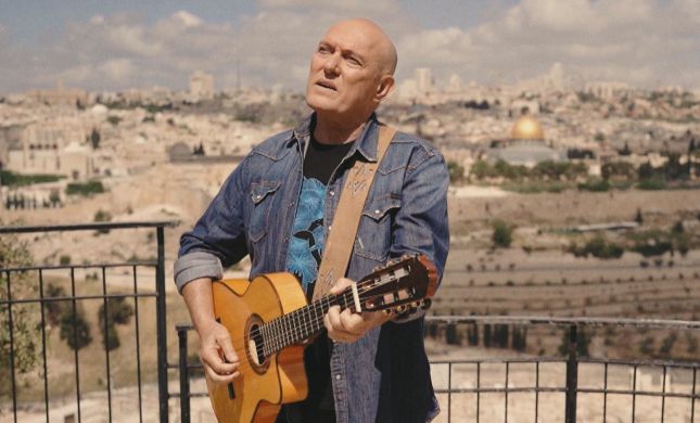 רגע אחרי שהחלים: שלומי שבת בסינגל חדש עם איתי לוי