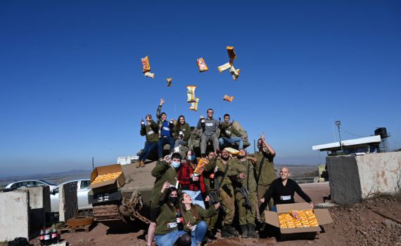 "מבצע ג'וחא" חוזר: החברים קוראים לציבור להירתם