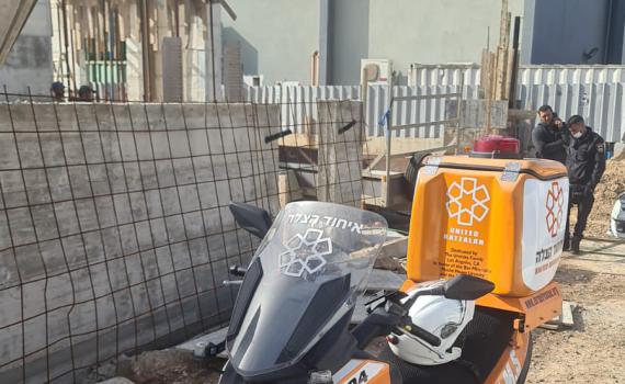 קרית גת: פצוע בינוני כתוצאה מנפילה מפיגום