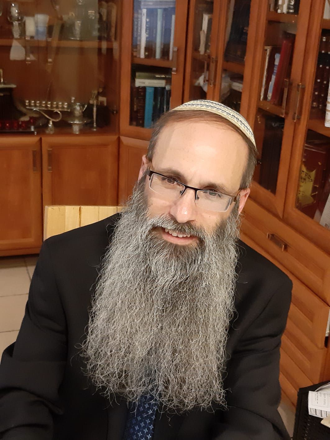 מרדכי היהודי אז והיום