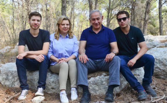 עמית סגל: זו תמונת המצב במשפחת נתניהו