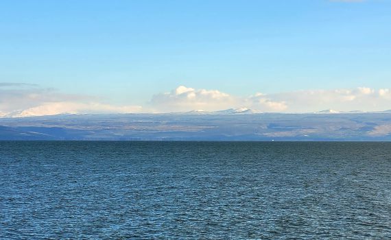 צפו: שלג כבד בצפון; מפלס הכנרת ממשיך לטפס
