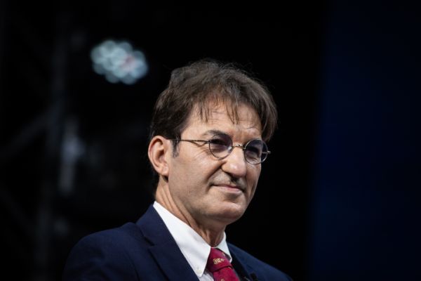 דרמה: בועז ביסמוט התפטר מתפקידו כעורך ישראל היום