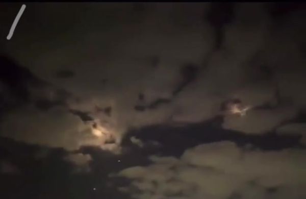 אחרי האיום: מתקפת טילים בליסטיים על אבו דאבי | צפו