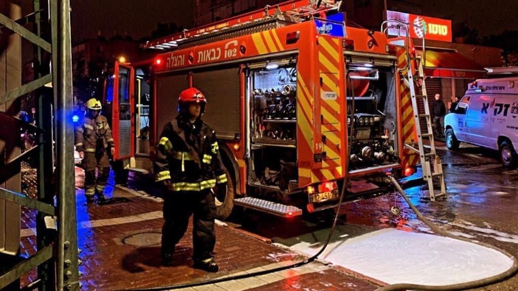 אדם נספה בשריפה שפרצה בדירתו