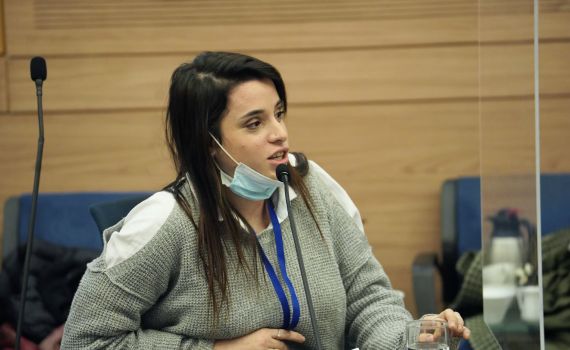 "באשפוז הופשטתי בניגוד לרצוני בנוכחות גברים"