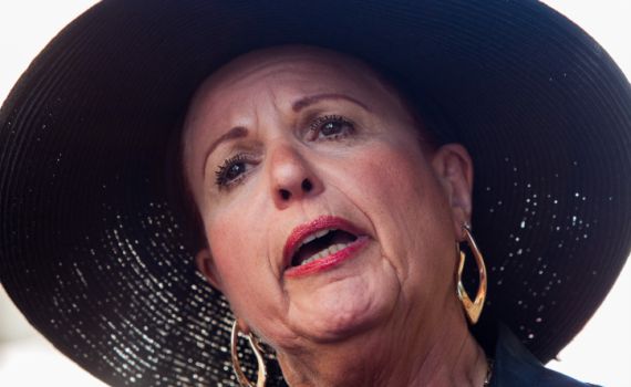 הציבור נקרא להתפלל לרפואת אסתר פולארד