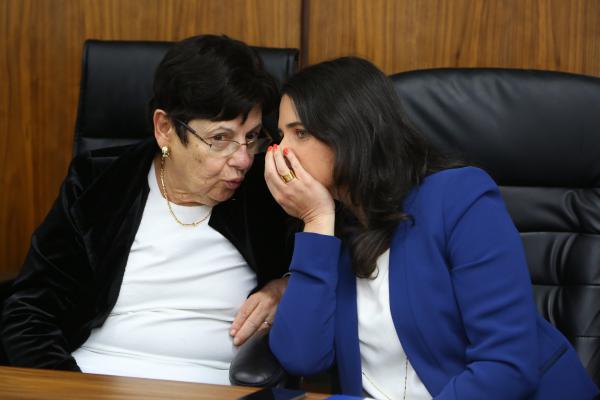 "אהבתי אותך מאוד": השרה שקד בהספד למרים נאור