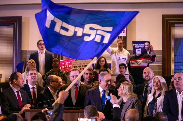 פעיל הימין ביזה את זכרון השואה, בליכוד מיהרו לגנות