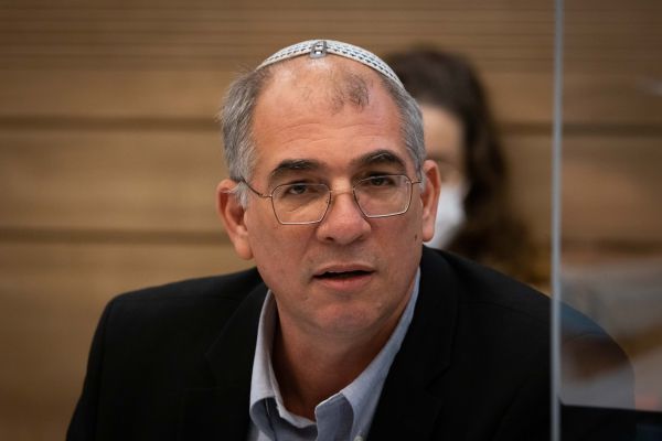 אורבך: החרדים רוצים לקעקע את הרבנות הראשית