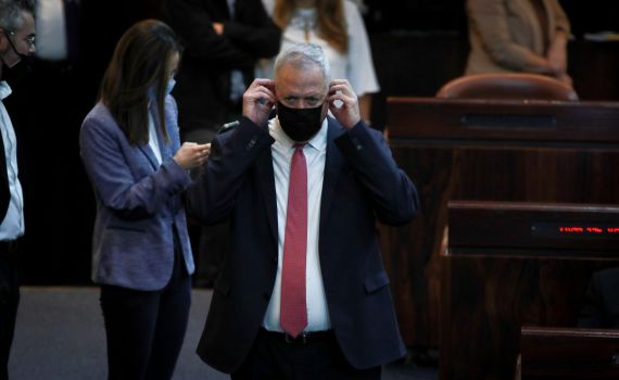 אחרי הכישלון: גנץ מאיץ מחדש את החוק שהופל