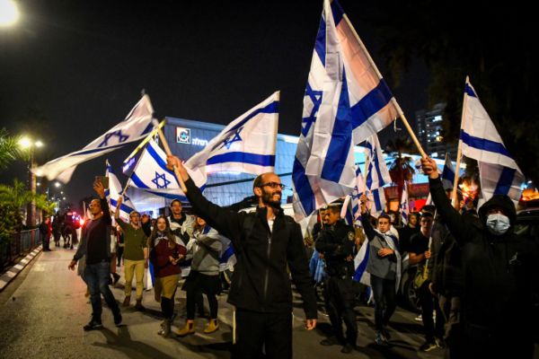 למה הציונות הדתית כבר לא מפגינה בענק כמו פעם?