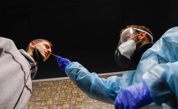 בקואליציה דורשים: לחלק בדיקות קורונה בחינם