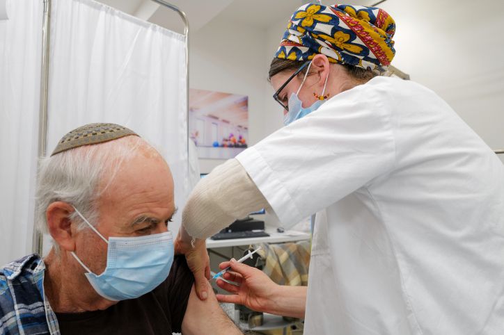 קרוב לחצי מיליון התחסנו במנה הרביעית