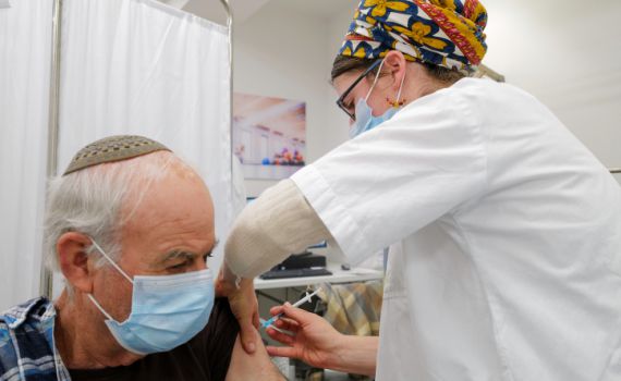 קרוב לחצי מיליון התחסנו במנה הרביעית