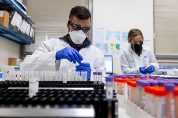 מעסיקים לא צריכים לשאת לבדם בנטל