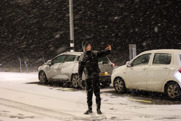 בגלל השלג: בוטלו הלימודים בירושלים; הכבישים נחסמו