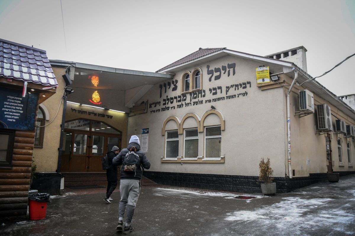 הרב הראשי של אוקראינה: "לא להגיע השנה לאומן"