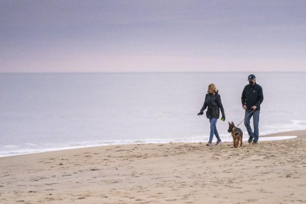 מנהיג העולם החופשי וחברו הטוב יצאו לטיול