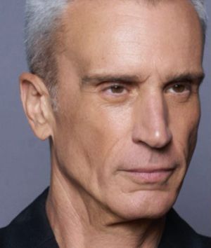 אברי גלעד מתמוגג: "איזה איש; מחכה שהוא יהיה המפכ"ל"