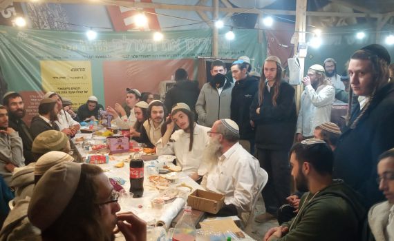 בצל סכנת הפינוי: מעל 100 איש במלווה מלכה בחומש