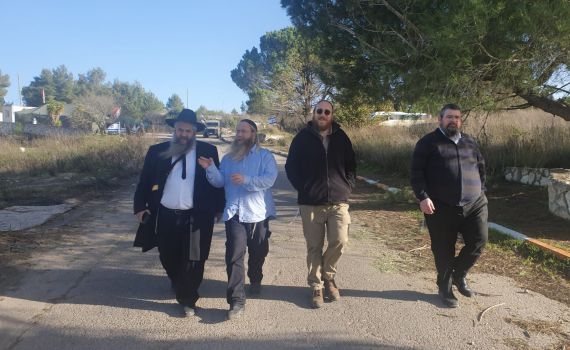 רבה הראשי של אוקראינה ביקר בחומש וחיזק את תלמידי הישיבה