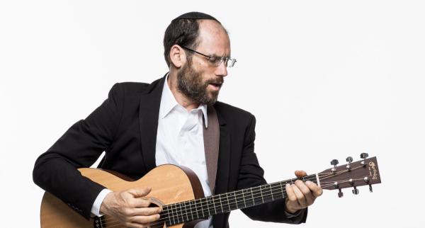 לכבוד יום השואה הבינ"ל: אהרון רזאל בשיר חדש