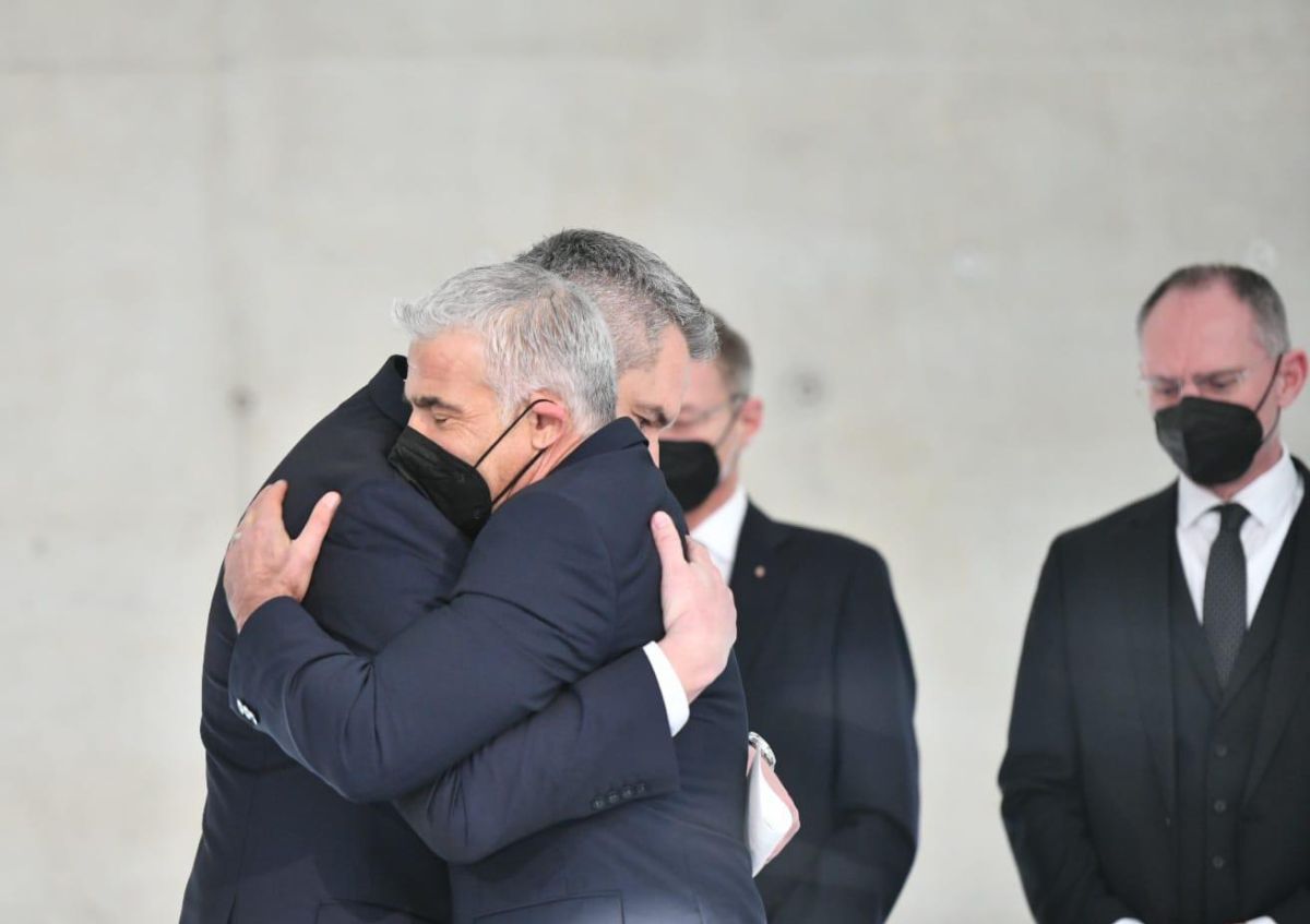 קנצלר אוסטריה ללפיד: "מתנצל שסבא שלך נרצח"