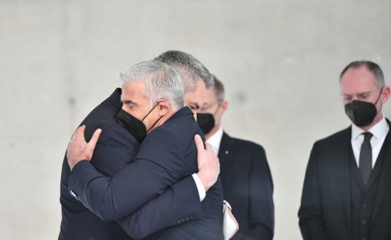 קנצלר אוסטריה ללפיד: "מתנצל שסבא שלך נרצח"