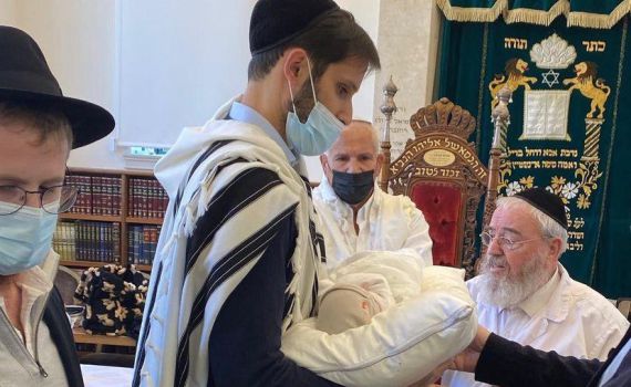 עומרי כספי בחר לבנו שם יהודי במיוחד | ויקרא שמו בישראל: