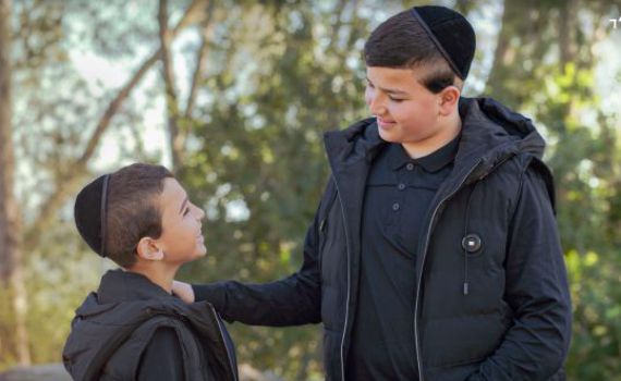 האחים צרפתי בסינגל חדש ומרגש: "אתם זה לנצח"