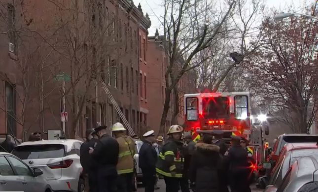  לפחות 13 הרוגים בשריפה בפילדלפיה, בהם 7 ילדים