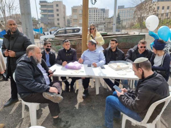 המשטרה חסמה: בן גביר העביר את הלשכה למחסום