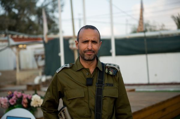 יום המשפחה: 10 דברים שקורים בבית של מח"ט