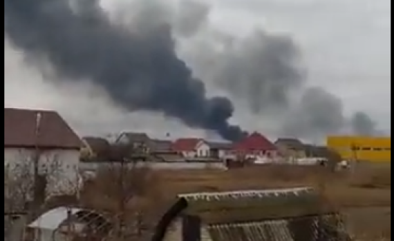 כוחות רוסים תוקפים את צ'רנוביל, עוצר הוטל בקייב