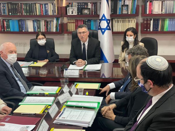 נבחרו ארבעת השופטים לבית המשפט העליון