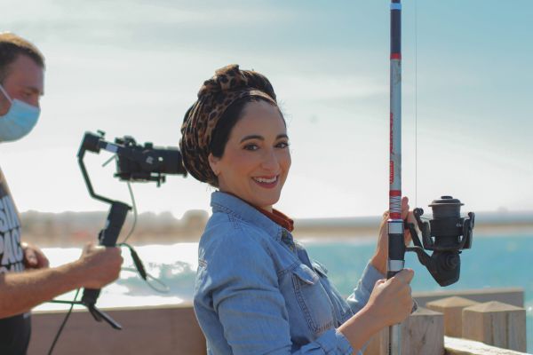 הזמרת הדתייה שרה שפילמן בקליפ חדש לכבוד חודש אדר