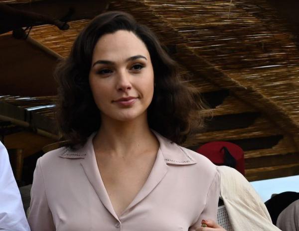 המחווה המיוחדת של גל גדות לסבה ניצול השואה