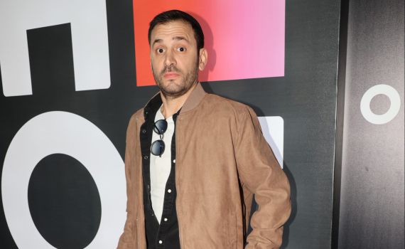 אלירז שדה חושף את הטראומה: "אין לי לילה – כל לילה"