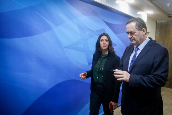 "תן לי לסיים" | צפו: עימות בין ישראל כץ למירי רגב