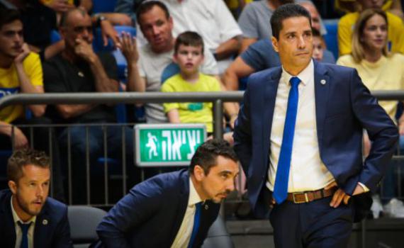 אחרי הכישלון בדרבי: פוטר מאמן מכבי ת"א