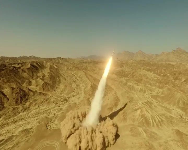 "איראן במגעים למכירת נשק קטלני ל-50 מדינות"